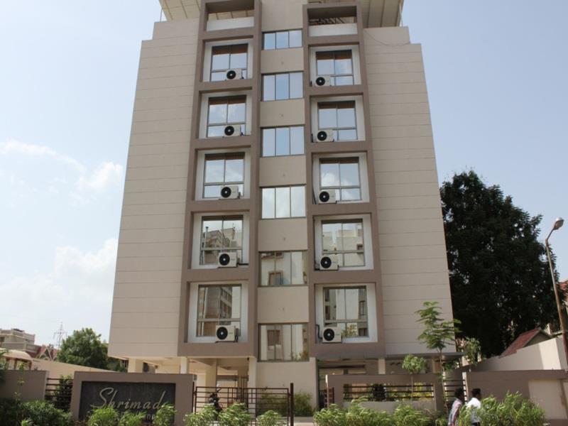 Treebo Trend Shrimad Residency Hotel Ahmedabad Exterior foto